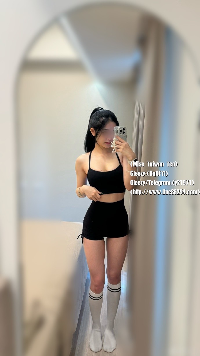 007xsGi3gy1hw2j9ldkrpj327m3xkqv5.jpg