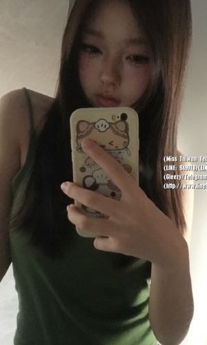 婷婷  165/E/47/29歲 #嫵媚風情少婦  喜歡各種做愛姿勢 讓你變換姿勢玩不完  宛如電動馬達般俏臀 超會搖  很淫蕩  嬌喘呻吟聲 勾住你蠢蠢慾動的內心 很會聊天