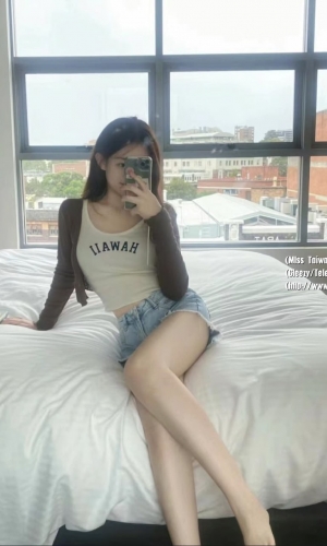 甜心 163cm/Ccup/23歲  #特價  6000  ❤️ #台北新北 #台北 #新北 #台北叫小姐 #雙北 ❤️   會挑逗 可舔穴床上很淫蕩體力很好哦 配合度佷高 騷浪 很缺的  性慾