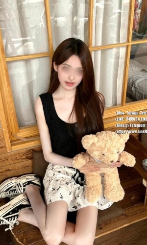 布布  157cm.C.45.20歲  高顏小情人 身材嬌小玲瓏  臉蛋超漂亮 短期兼職想約要快  聲音甜美 配合度高 敏感多汁  如果哥哥想聽 還日語叫床服務喔