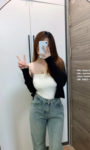 雯雯.162. E. 47. 24歲  #新竹竹北  白皙巨乳超粉嫩，Q彈得想咬！E杯騷奶隨時撐爆衣服，床上爆發力十足，乳浪夾擊、深喉、臀波搖晃，直接讓你爽翻天、停不下來！