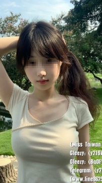 真真 160/42/D/20歲  #私房菜 年輕正妹有點辣  聲音很甜很好聽 嬌喘時超誘人  主動熱