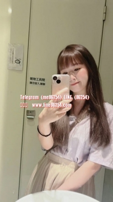 【台北】小海豚 155cm.B奶.20歲 #俏皮鄰家女孩，甜美清秀臉蛋緊緻白嫩的肌膚，帶點俏