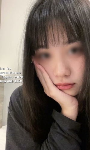 雪乃 160 45 小C杯 20歲  ❤️ #無套愛愛  #無套  #無套做 ❤️  皮膚白皙 可愛呆萌 年輕愛玩 好玩 渴望技術好的哥哥的細心呵護 互動好可潮吹舔穴 很有女友的FU