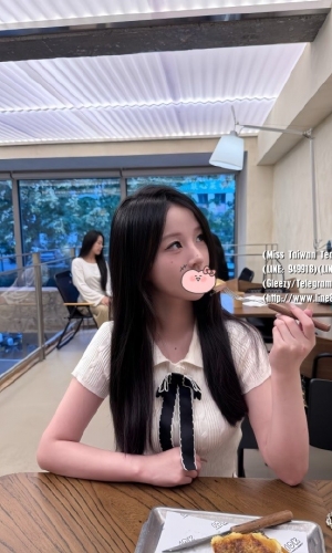 #朵莉 /21歲/157/C/44kg  #高雄 #南部可約   小隻馬 甜美很秀氣,很會撒嬌 , #初次兼差  外型嬌小骨感,皮膚保養的白皙滑嫩,  妹妹聲音甜美柔軟,還會用柔軟的身體