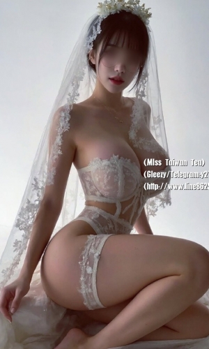 佐妍、167cm、 50kg、 F+、22歲、 #雜誌麻豆 #豐滿巨乳 外型非常甜美 聲音是好聽的娃娃音   身材高挑大奶一級棒 大咪咪  很柔軟哦  肌膚都很粉嫩 身嬌體柔好操作