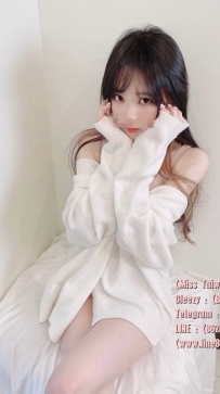 小小 159. C奶 21 歲  叫床聲好聽 妹妹喜歡和敢玩的客人玩   可以舔遍妹妹全身喔 吸妹