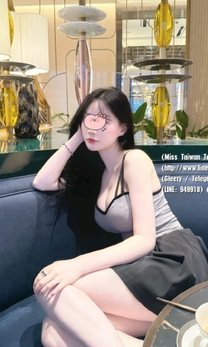 焦糖160.49.G奶.26歲 ❤️ #台中 #中部可約 #台中叫小姐 #台中可約 ❤️  巨乳的手感絕對是超讚的！可體驗很色的乳夾射，渾圓飽滿的紮實手感，配上嬌小身體的衝