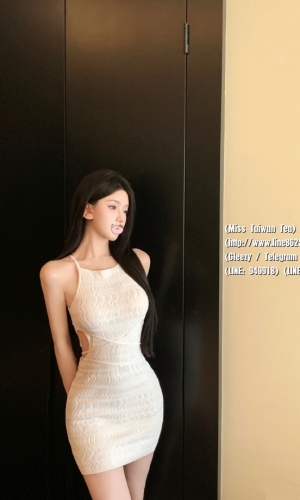 克萊兒 168cm.47kg.D.22歲 (舉牌女郎) #高檔妹  #長腿妹 ❤️ 外貌超漂亮 超有氣質 身材一級棒流 長白大美腿  服務很好  長白大美腿  服務很好  自己性慾很強.