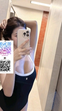 ⏱️時間：60分   ⭕️次數：(1次) ❤️年齡：22歲   👙罩杯：Ecup  🦋身高：162