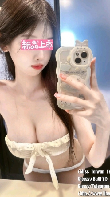 凱特 168cm.47kg.E奶.24歲   #中部 #台中 #台中可約  #全程無套 #女神無套幹 自衛勾引 薄紗誘惑冰沁玉體 若隱若現很會服務淫蕩騷懂玩  會主動撲倒你 跟你喇舌 用