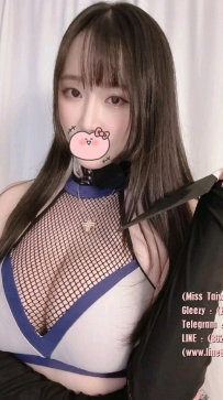 欣欣 165cm/48kg/F奶/23歲 【客評】：長相可人 口技很會含 很會吹 超級熱情主動 一進