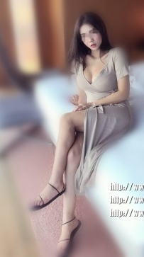 紹婷 166 /E/29y/48kg  欲女姐姐出來尋歡了 很有女人味會帶着你好好的玩 可無套BJ 口