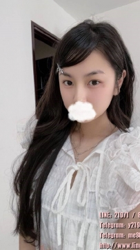 文怡 162.B.45.19歲 鮮嫩少女性經驗少 內心沒自信 想要嘗試看看性愛帶來的快感 渴望被