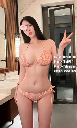 #雙北可約  九九 165cm D+cup 21y  尤物級別正妹可配合制服【自備】  必殺技是用穿著絲襪的腳摩擦你的DD   讓你享受不一樣的快感    叫聲好聽撩人   胸型完美